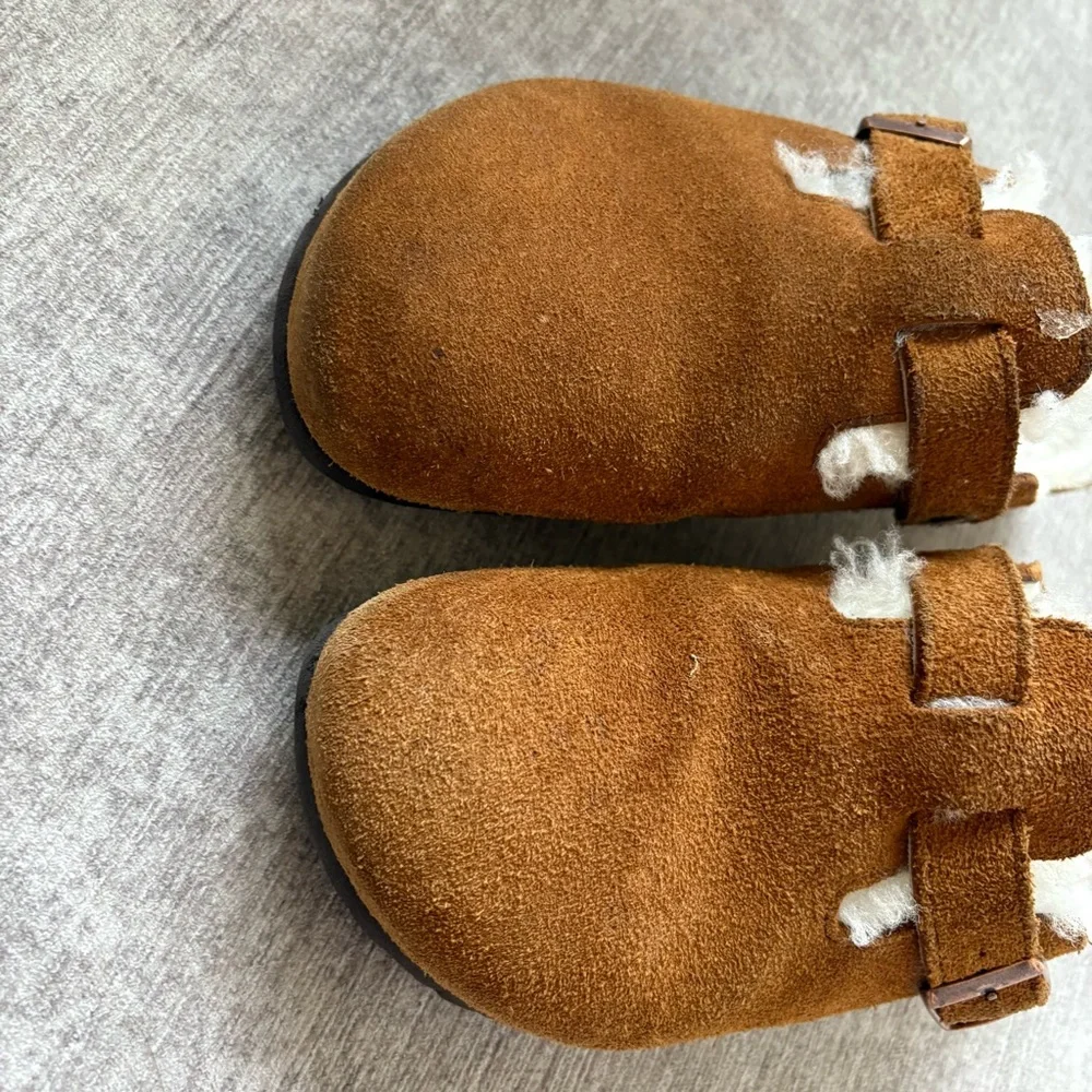 Birkenstock Boston Sherpa Clog Slides - Picture 5 of 5